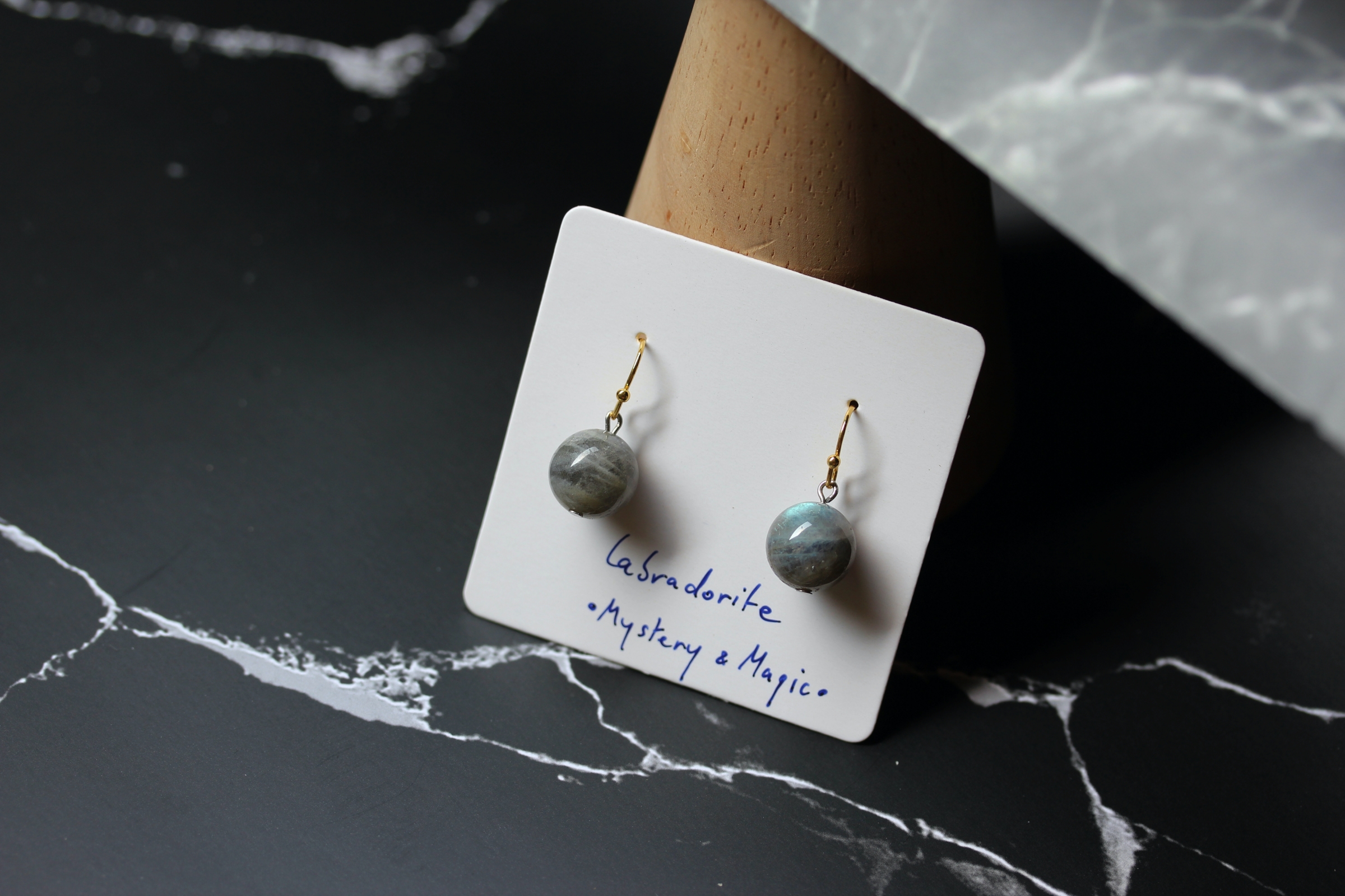 ต่างหูหินแท้ลาบาโดไลท์ Labradorite Earring (หินแห่งการเปลี่ยนแปลง)