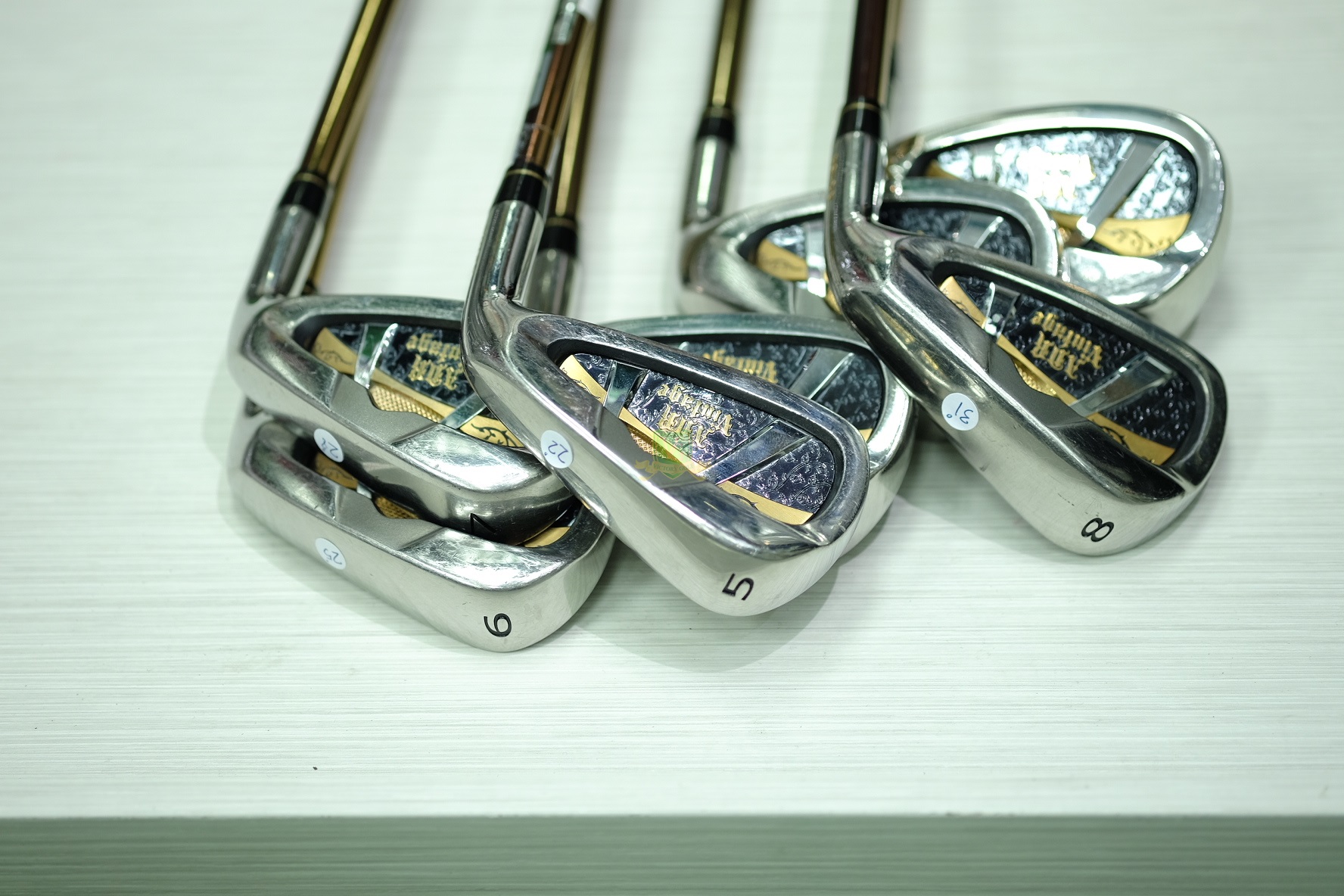 Iron Set Akira ADR Vintage 5-9, P, A (Tour AD Vintage Royal) / (R)
