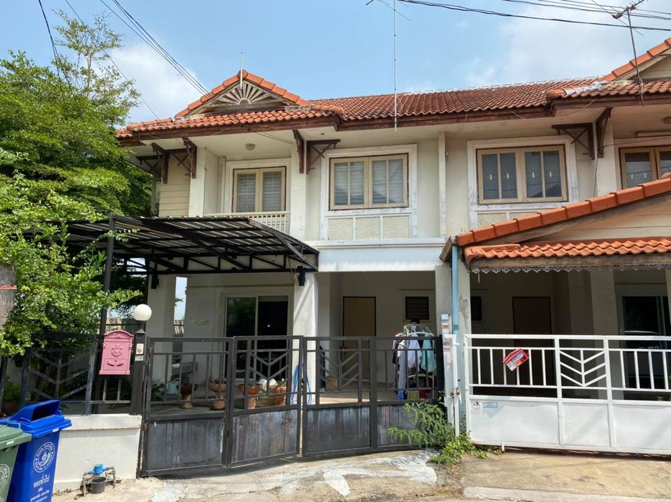 ขายทาวน์เฮ้าส์ 2 ชั้น หมู่บ้านพฤกษา 10 บ้านกล้วย-ไทรน้อย (รหัสทรัพย์ 202128) ต.ไทรน้อย อ.ไทรน้อยจ.นนทบุรี