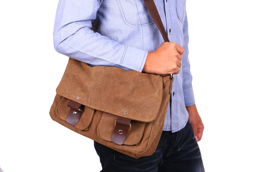 กระเป๋า Vintage สะพายข้าง รุ่น B-103 สีน้ำตาล
