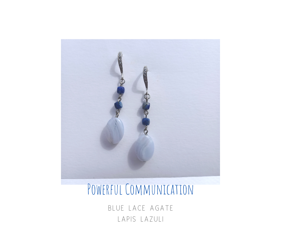 ต่างหูหินแท้ Blue Lace Agate + Lapis Lazuli Earring(เสริมความมั่นใจในการสื่อสาร )