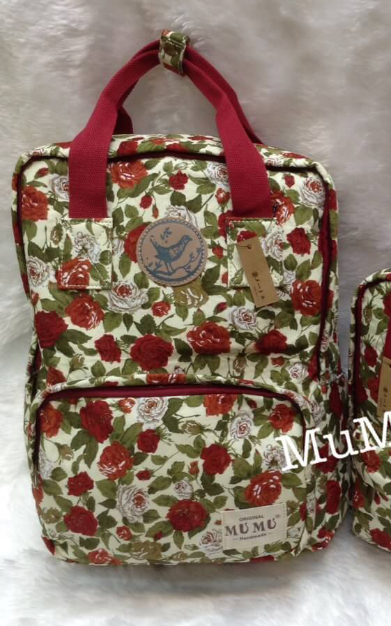 กระเป๋าเป้ผ้าสะพายหลัง mumu ลายดอกไม้ กุหลาบ (Size L)