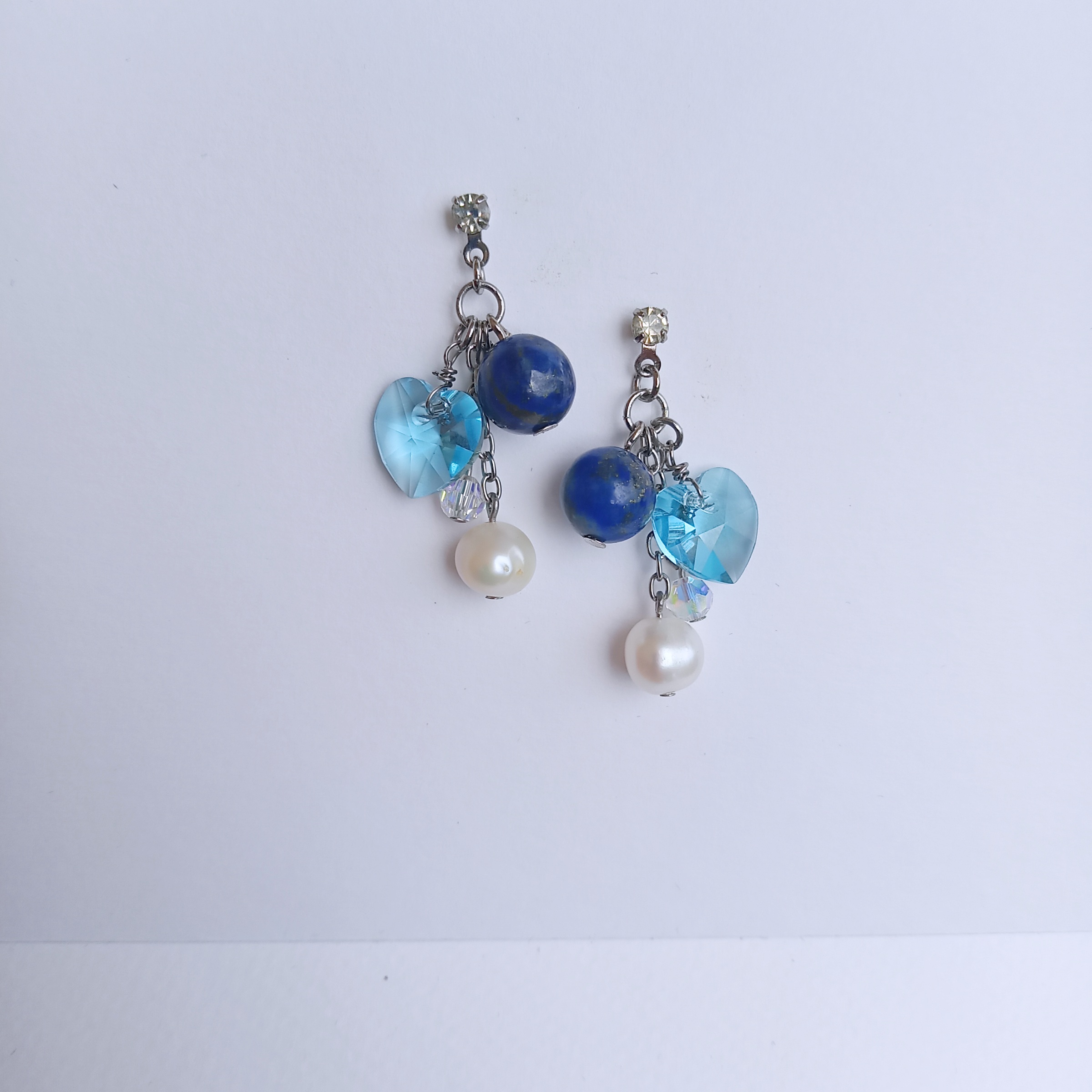 Sweetheart Collection Lapis Lazuli Earring ต่างหูลาพิส ลาซูลี่ ประดับคริสตัลหัวใจ (For Success)