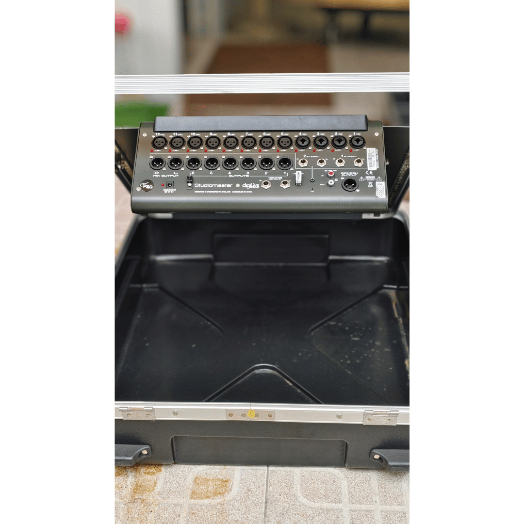 เช่า Studiomaster digiLiVE 16 ดิจิตอลมิกเซอร์ 16 อินพุต 12 ช่องไมค์ 6 Aux