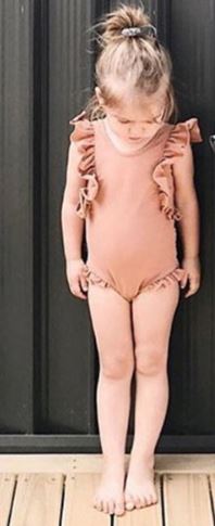 ชุดว่ายน้ำเด็กหญิงวันพีชสีน้ำตาล พร้อมหมวก