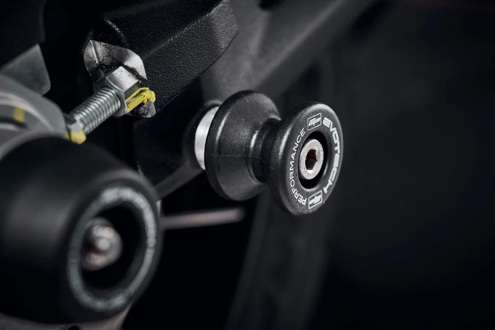 สปูน EVOTECH HYPERMOTARD 698