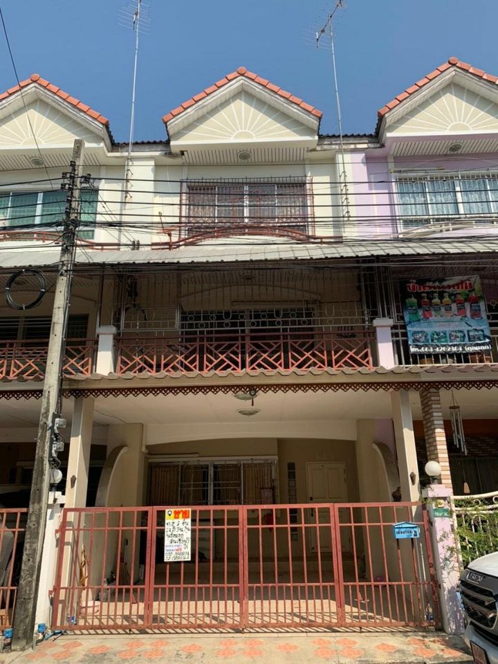 ขายทาวน์เฮ้าส์ 3 ชั้น หมู่บ้านสวนนนท์วิลล์(รหัสทรัพย์202110) ซอยท่าอิฐ ต.บางรักน้อย อ.เมือง จ.นนทบุรี ขนาด 24 ตรว.มี 3 ห้องนอน 3 ห้องน้ำ 1 ห้องครัว