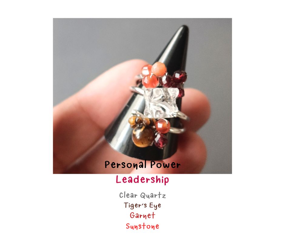 "Personal Power" Wire Wrapped Ring แหวนหินแท้ Clear Quartz x Garnet x Sunstone Ring (เสริมความมั่นคง อำนาจ บารมี การเงิน)