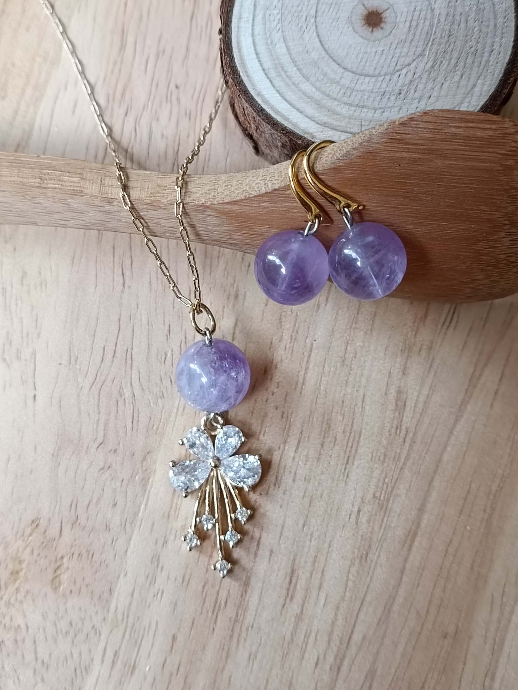 "DIVA" ชุดสร้อยคอจี้ พร้อมต่างหูหินแท้ Amethyst Jewelry Set ทำความสะอาดพลังงาน