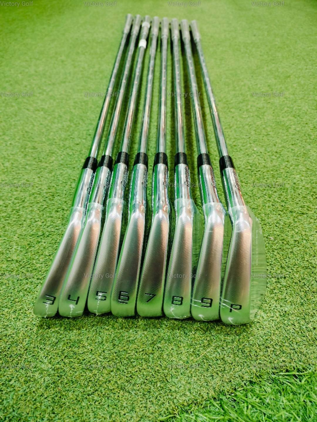 ชุดเหล็ก TAYLORMADE P.7TW & TIGER WOODS LIMTED EDITION ( 3-9,Pw ) โมเดลสุดพิเศษ Tiger Wood Model