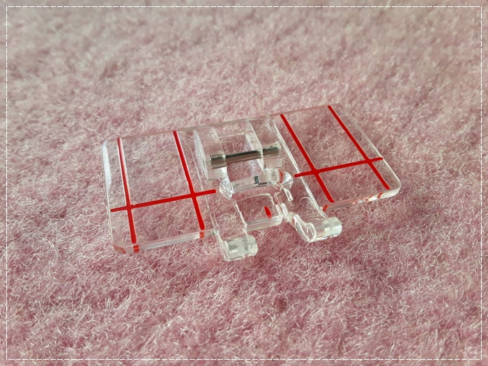 ตีนผีตารางปักลาย