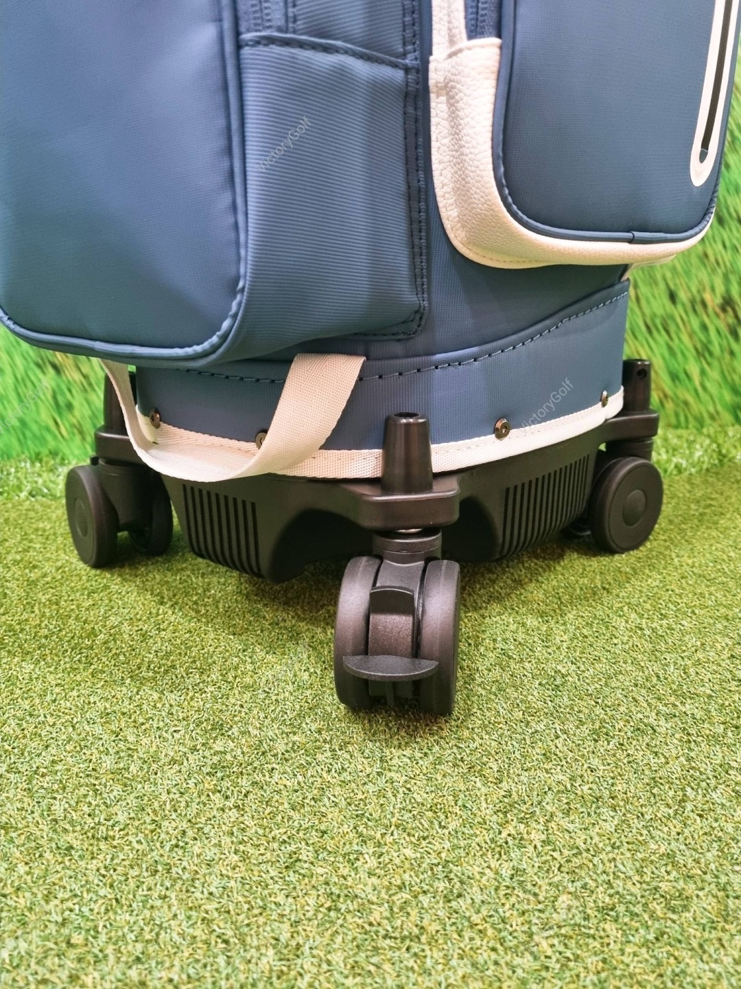 (Genuine) Golf Bag Travel BOYEA One (New version) 4 wheels สีน้ำเงิน-ขาว *Free Cover Protector