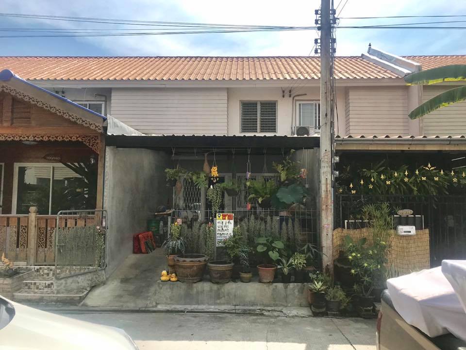 ขายทาวน์เฮ้าส์ 2 ชั้น หมู่บ้านการเคหะแห่งชาติ คลอง9 (รหัสทรัพย์201829)