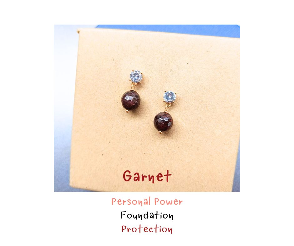 ต่างหูหินแท้ โกเมน Garnet Earring (ความมั่นคงในตัวเอง ปลุกไฟ เสริมอำนาจบารมี)