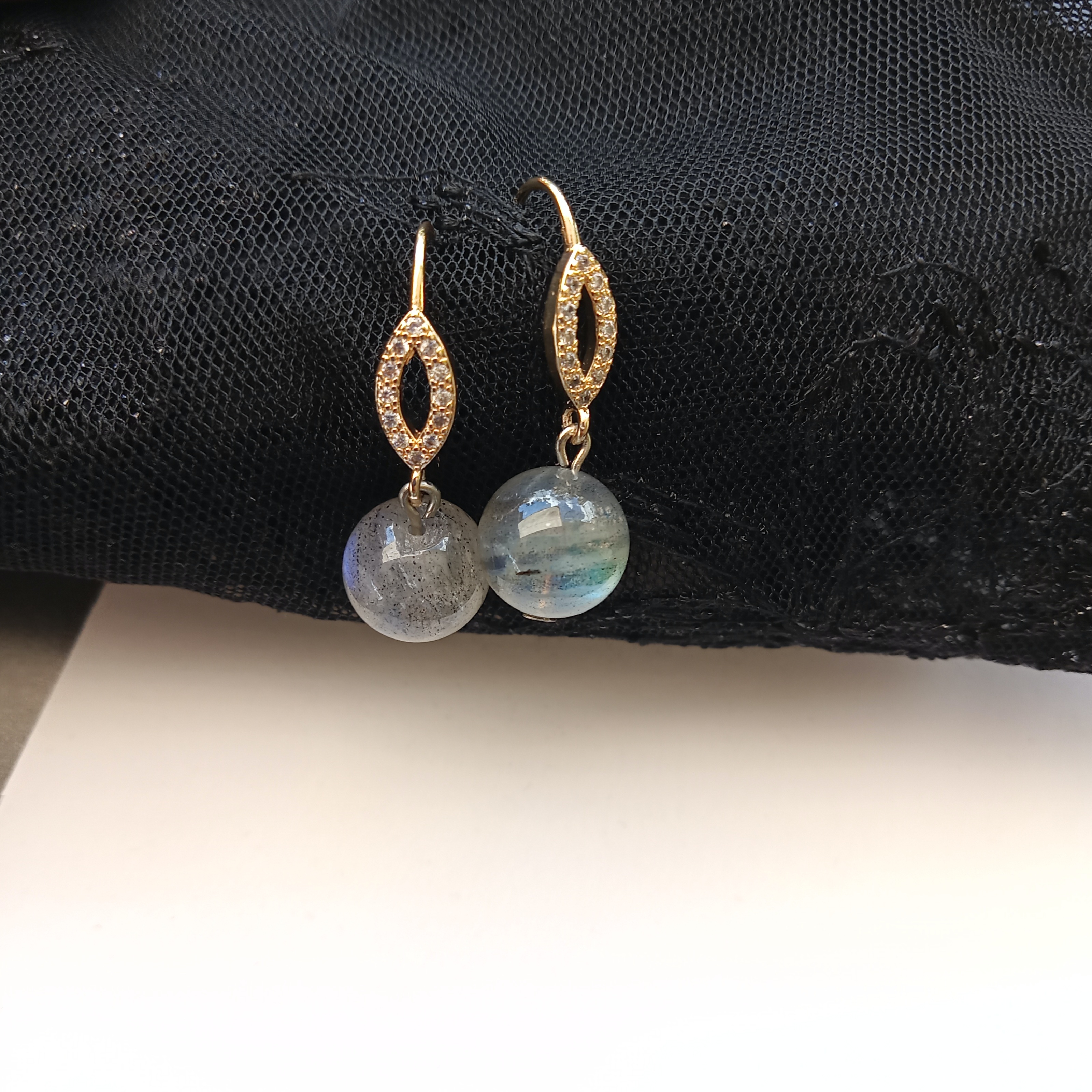 ต่างหู "14K" หินแท้ลาบาโดไลท์ Labradorite Earrings (หินแห่งการเปลี่ยนแปลง)