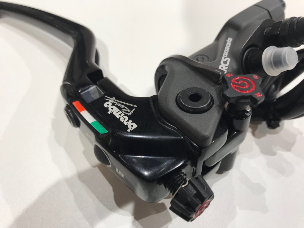 BREMBO 19 RCS CORSA CORTA