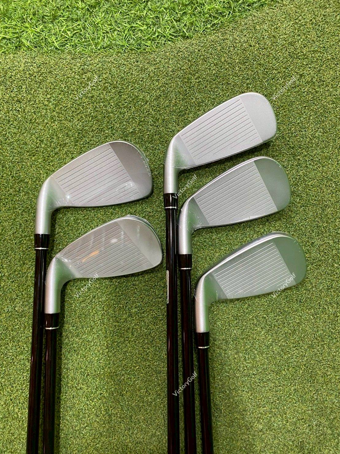 Iron set PRGR Super Egg Evolution 7-9, Pw, Aw ( 5 pcs. ) ( M-35 ) New Model 2024 หน้าเด้งเกินกฏ !