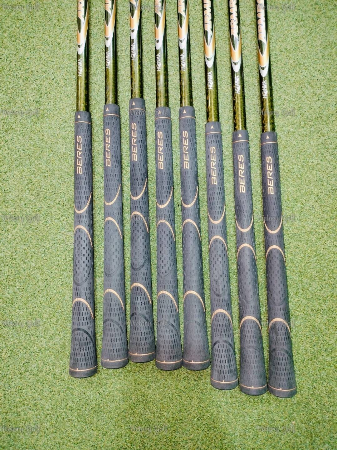 Iron set Honma BERES IS-05 Forged (Flex : R) (ARMRQ infinity 3 star) (6-11,Aw,Sw)