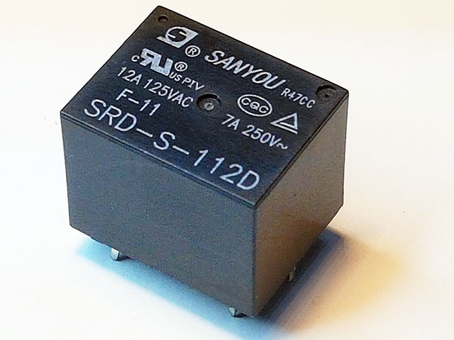 SRD-S-112D 12VDC 12A 5PINS Power Relay