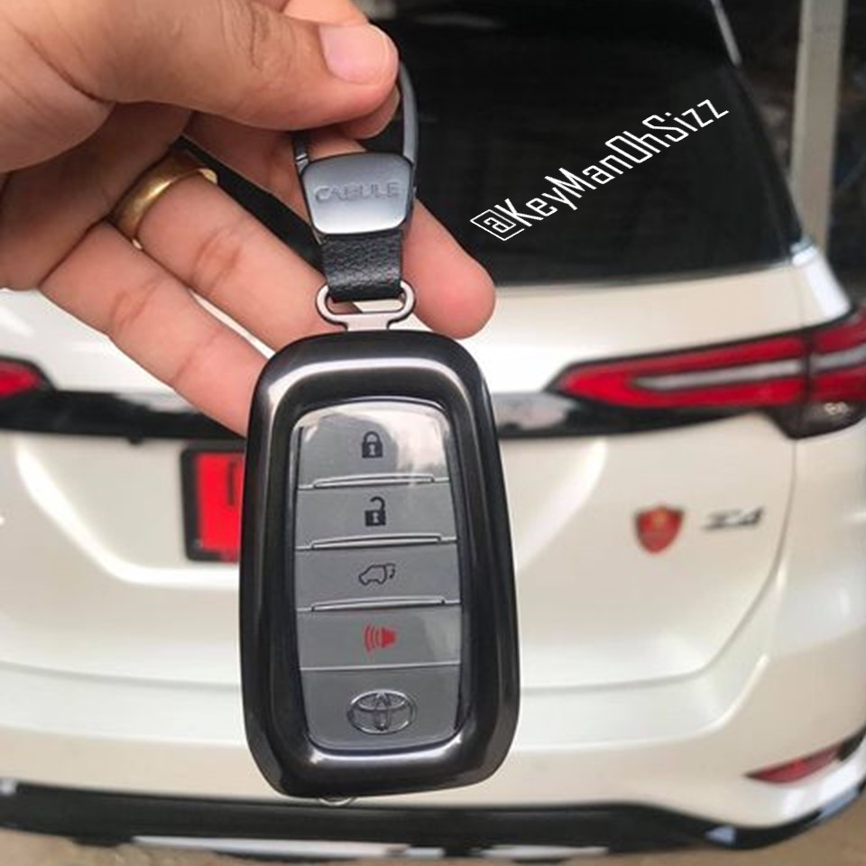 เคสโลหะรีโมทรถยนต์ Toyota Fortuner Legender 2021 แบบ 2 ชั้น รุ่นถอดกุญแจในรีโมทเพื่อเข้าเกียร์ว่าง (Double-Layer Metal Aluminum Alloy Key Cover with transparent push button Guard 360) Toyota Model Fortuner