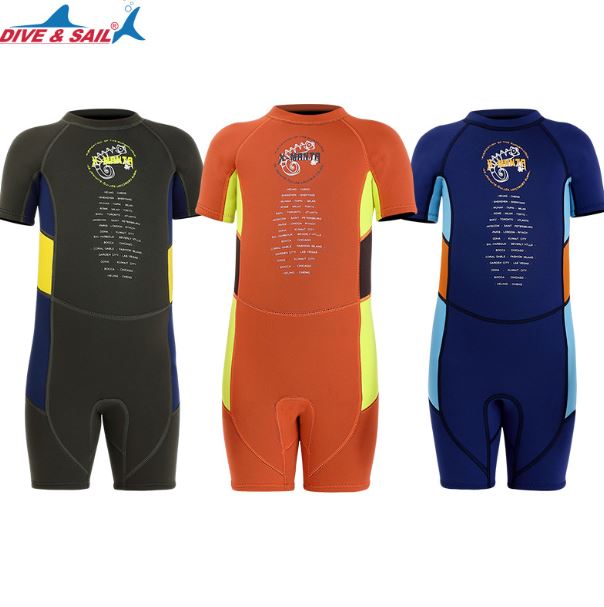 ชุดว่ายน้ำเด็กป้องกันความหนาว ป้องกันรังสี UV ช่วยรักษาอุณหภูมิขณะอยู่ในน้ำ wetsuit แขนสั้นขาสั้น (สีส้ม)