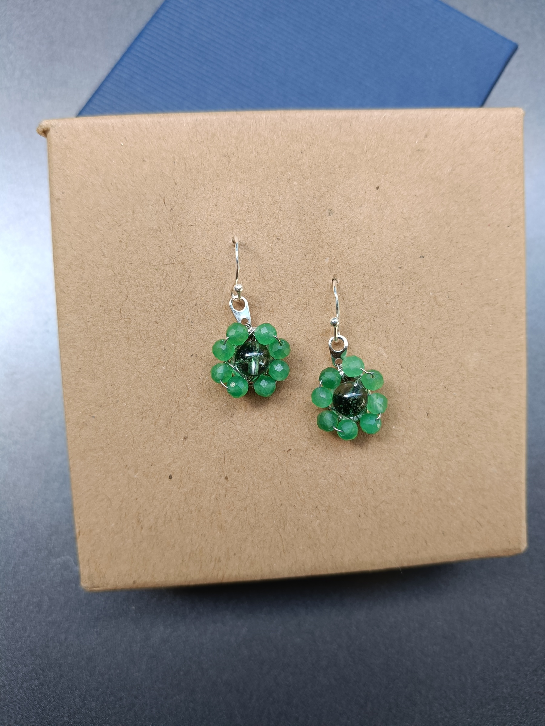 ต่างหูหินแท้ "Little Vivian" Green Aventurine Earring (เปิดดวงรับโชค)