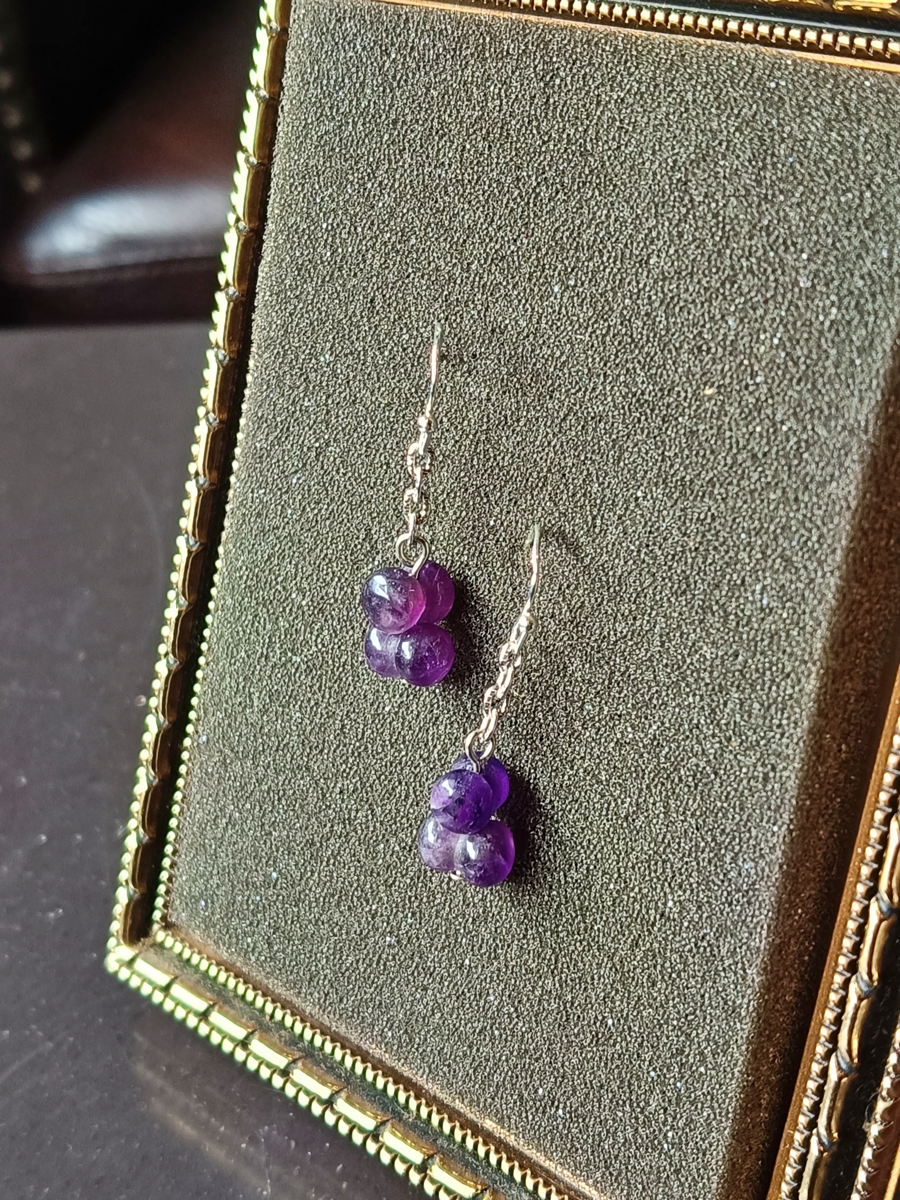 ต่างหูหินแท้ "Flow Silver" Amethyst Earring (Positive Energy , Energy Filter)