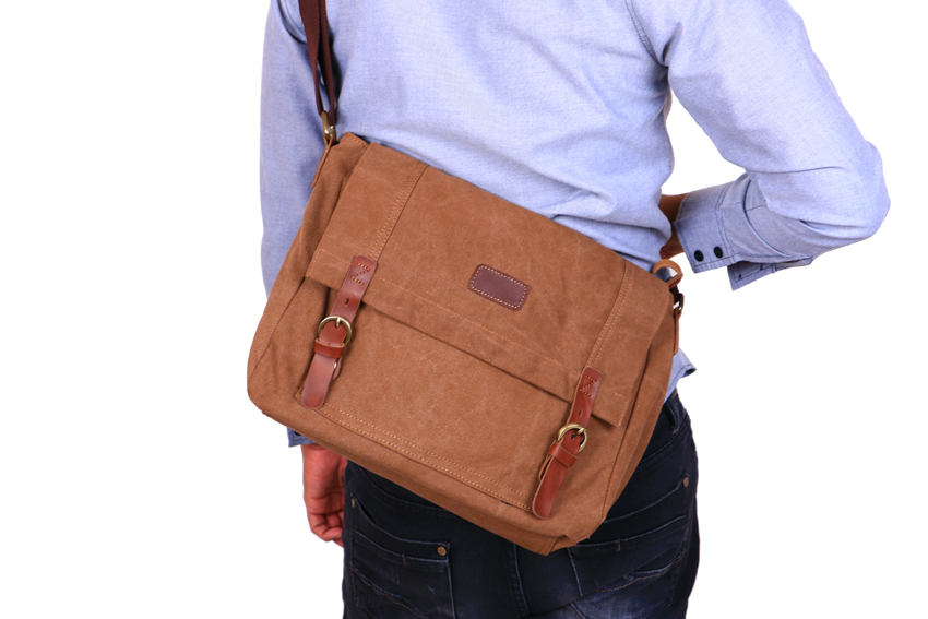 กระเป๋า Vintage สะพายข้าง รุ่น B-106 สีน้ำตาล