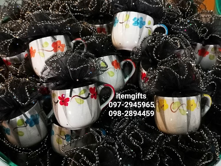 ของชำร่วยแก้วเซรามิก ลายดอกไม้