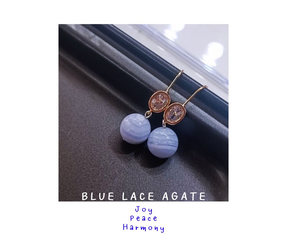 ต่างหูหินแท้ "18k" Blue Lace Agate Earring (เสริมคลื่นการสื่อสาร ผ่อนคลายอารมณ์)