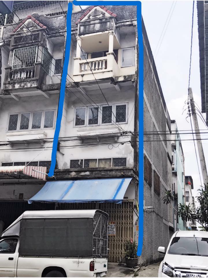 ขายตึกแถว 4 ชั้น โครงการ มบ.ศรีเพชร หนองแขม กรุงเทพ 20 ตรว 5 ห้องขนาดใหญ่ 4 ห้องน้ำ รหัส F6.