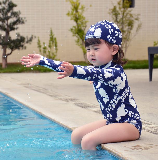 ขายส่ง 10 ชุด Set-2 ( ชุดว่ายน้ำเด็ก 4-8 ปี มี 10 ชุด คละแบบ / คละไซส์)