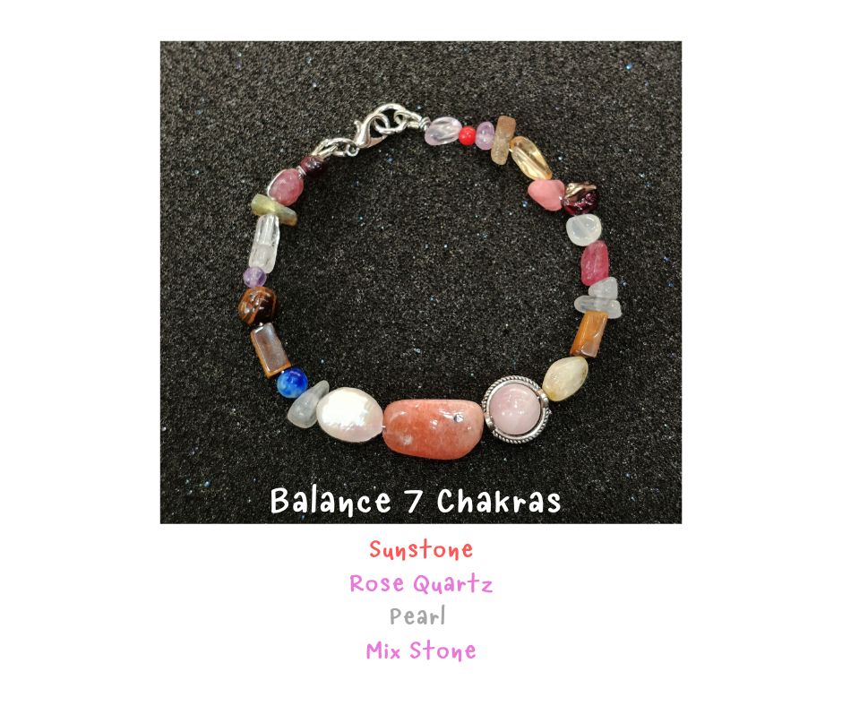 สร้อยข้อมือหินแท้ "7 Chakras" Bracelet (Sunstone , Rose Quartz)