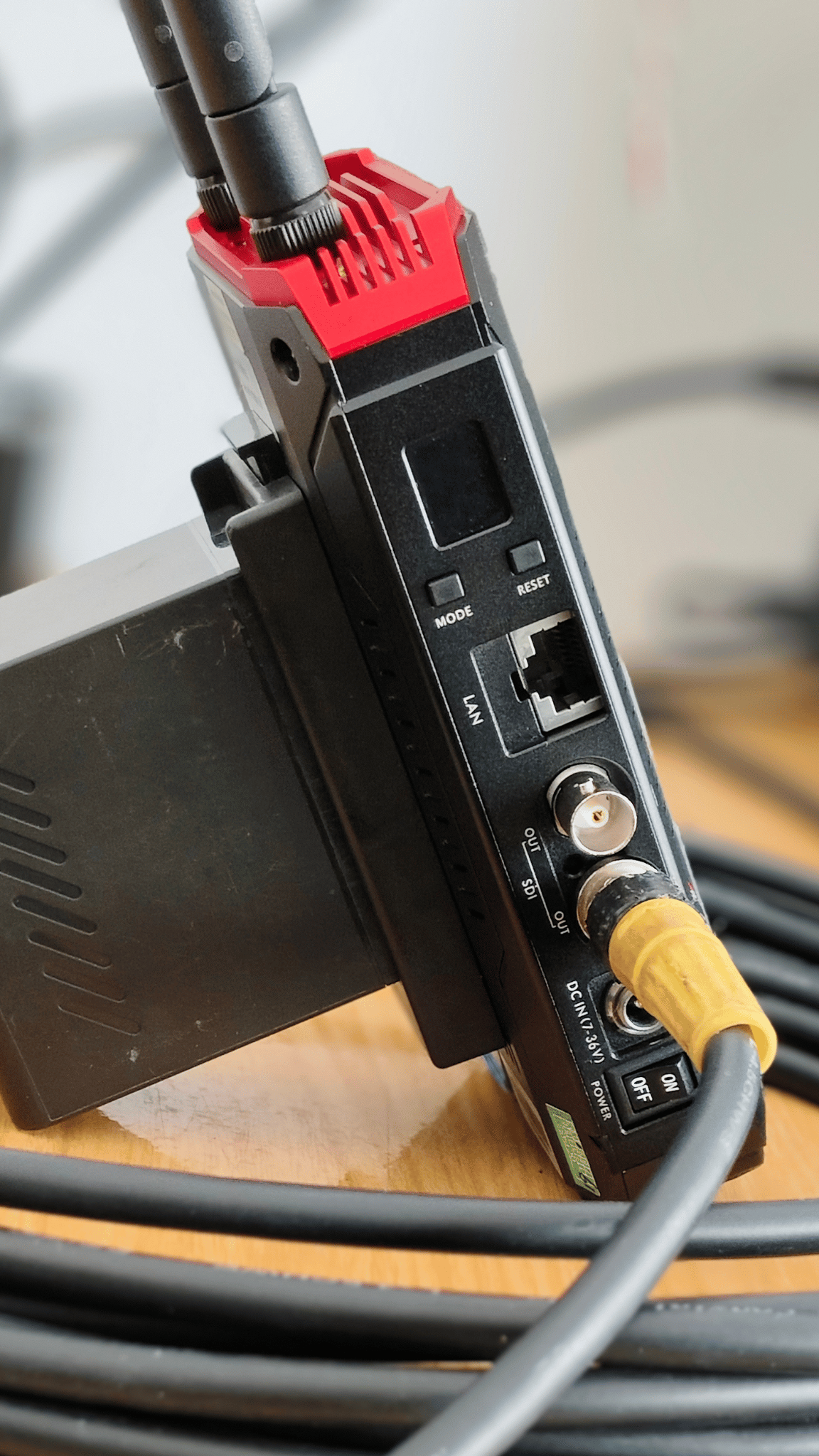 เช่า ไวเรสวิดิโอ CVW Thunder ระยะส่งสัญญาณไกลถึง 1 กิโลเมตร ทะลุผนัง ทะลุกำแพง