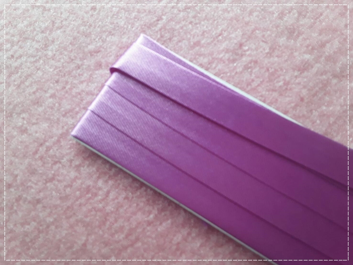 ผ้ากุ๊นซาติน สีม่วงกลีบบัว