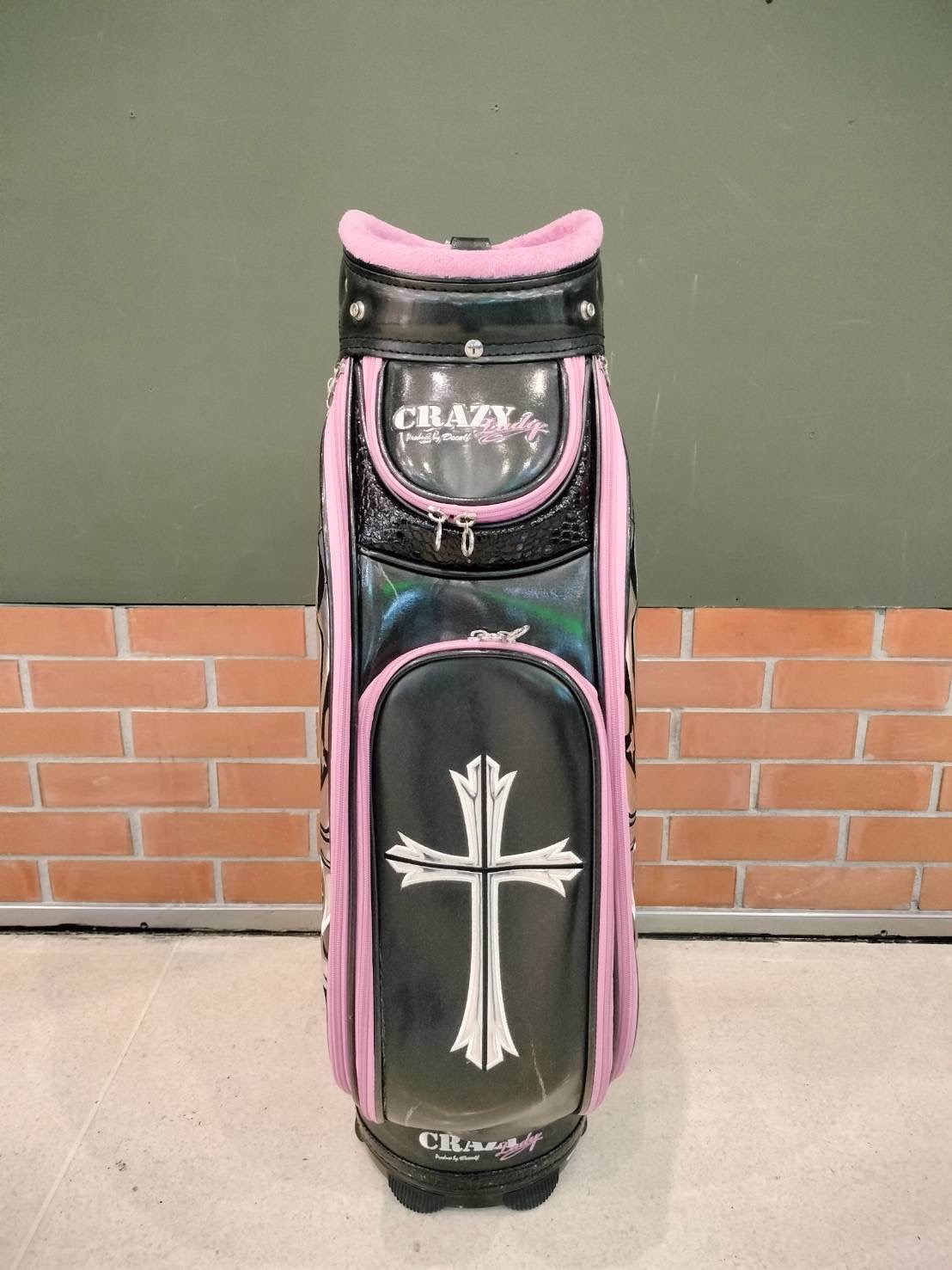 (Genuine) Golf Bag CRAZY Bulldog (Free Cover Travel) 9”