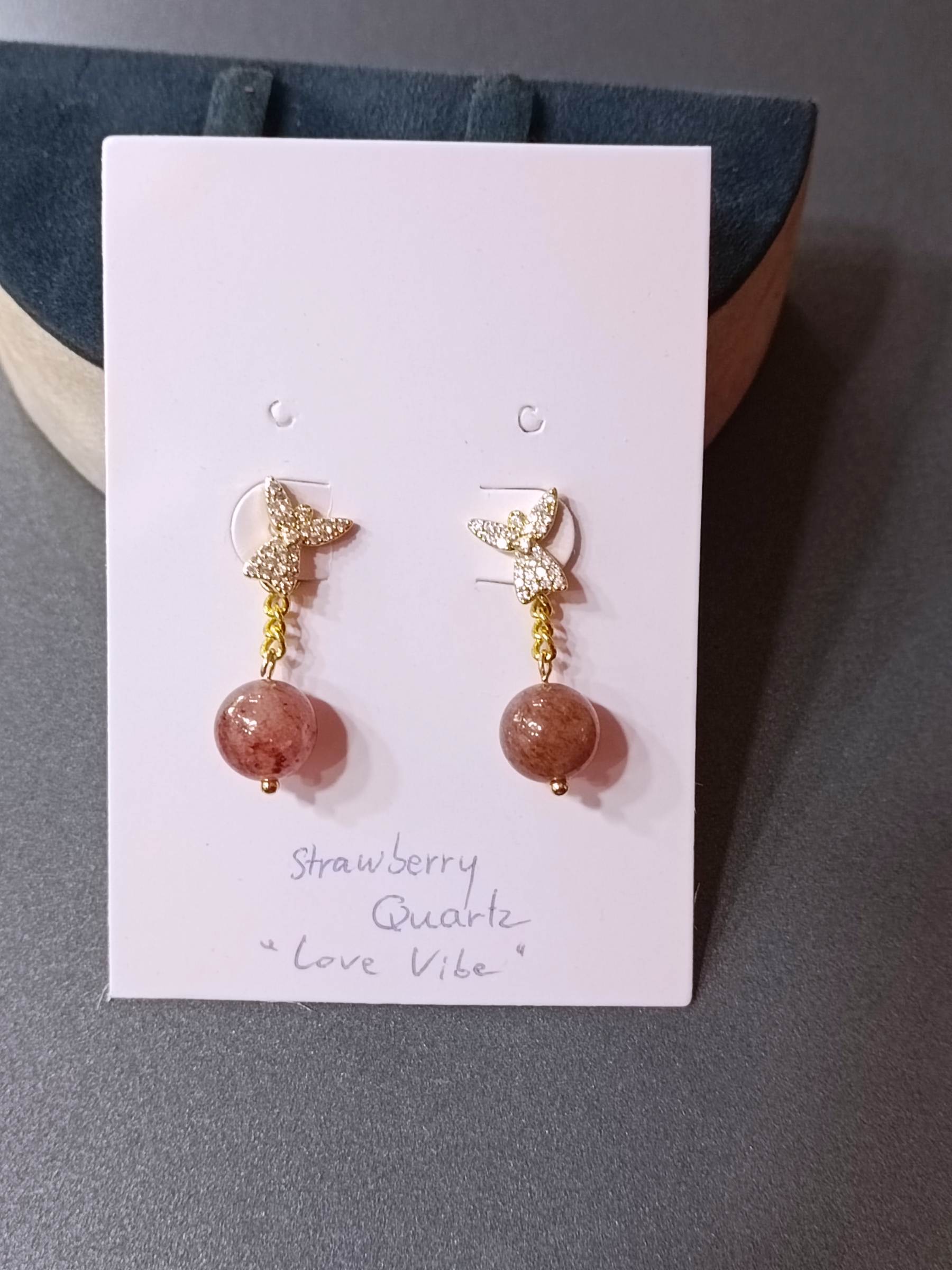 ต่างหูหินแท้ "18K" Strawberry Quartz Earring (Love Vibe ดึงดูดรักแท้ เสริมคลื่นความรัก ความสัมพันธ์)