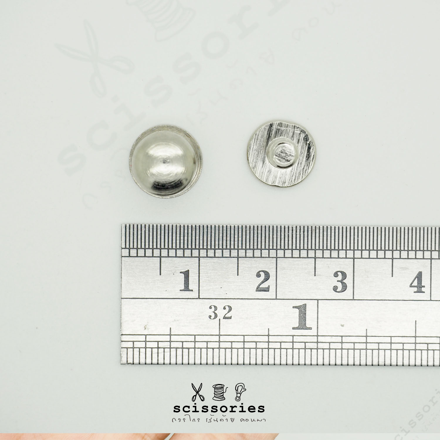 น๊อตเกลียว 8 MM สีเงิน/2ตัว