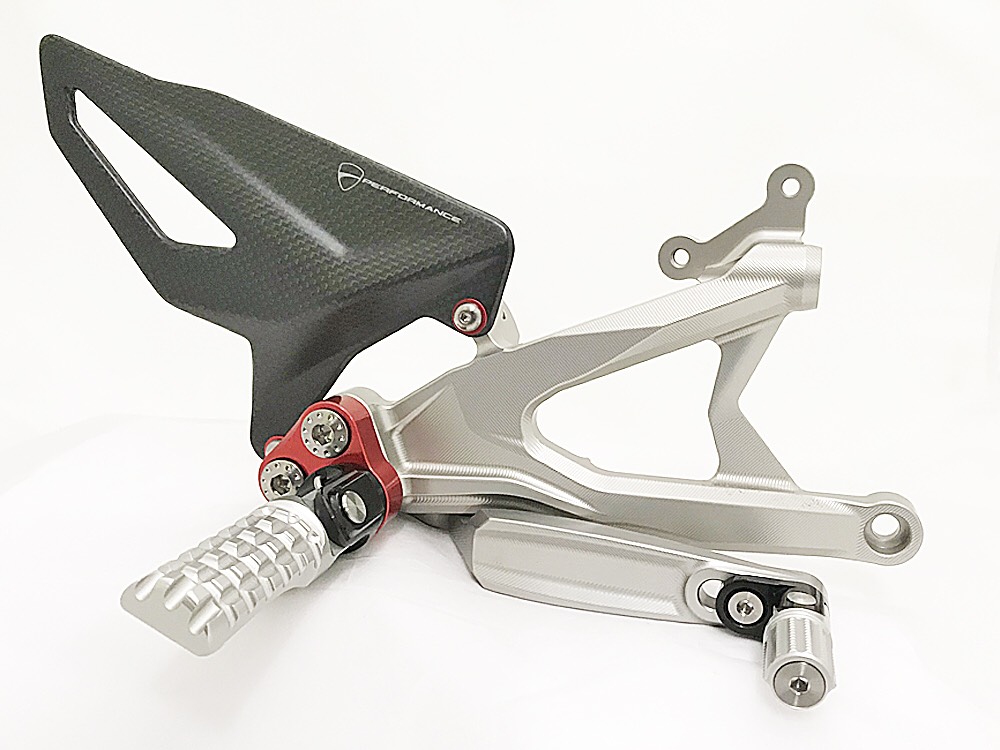 พักเท้า GIAMOTO PANIGALE V4