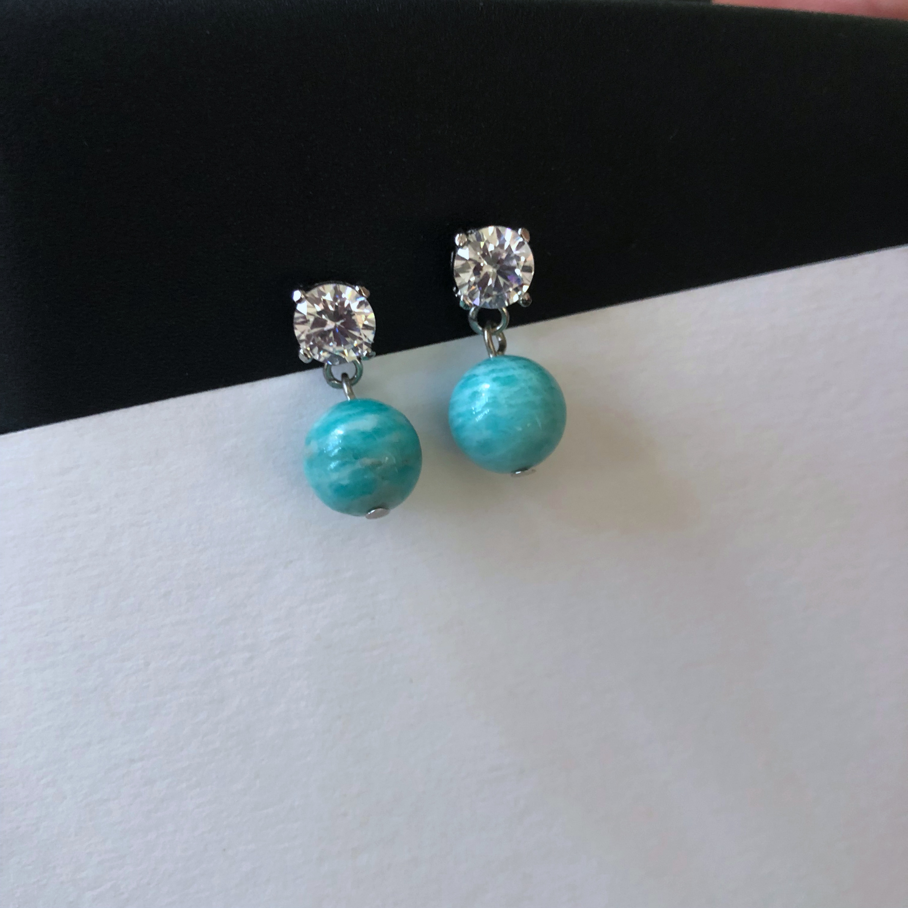 ต่างหูหินแท้ "Sparkling" Brazilian Amazonite Earrings (For Luck and Wealth)