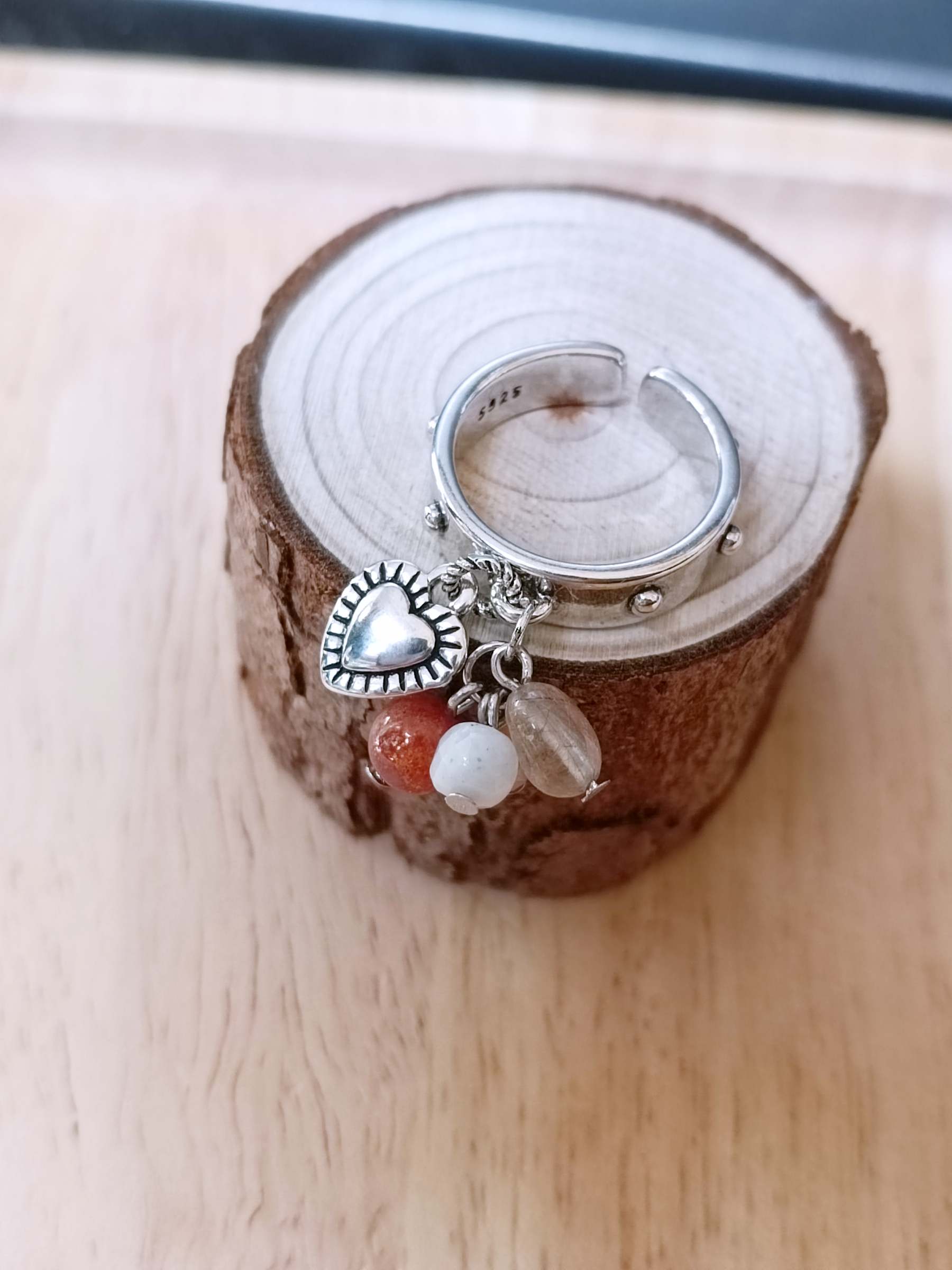 92.5 Sterling Silver "RockMe" Please Ring - แหวนเงินแท้ 92.5 ประดับหินแท้ ส่งพลัง Boost Energy เสริมความเป็นผู้นำ