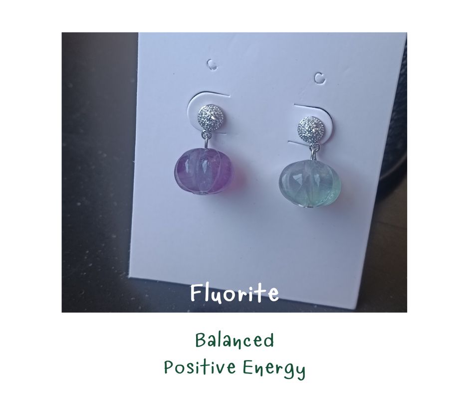 ต่างหูเงินแท้ 92.5 ชุป Platinum ประดับหินแท้ Fluorite Sterling Silver Earring (สมดุลย์พลังงาน ปัดเป่าการถูกหลอกลวง)