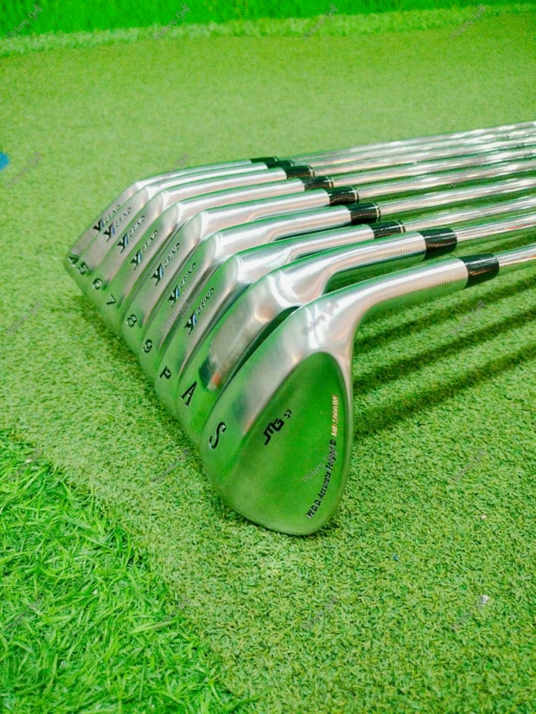 Iron Set MIURA Y Grind MG Model Type F 4-9,Pw,Aw,Sw (9 pcs.) (DMG Shaft / S/ TQ: 1.7 ) ( LIMITED Edition ) ปี 2015