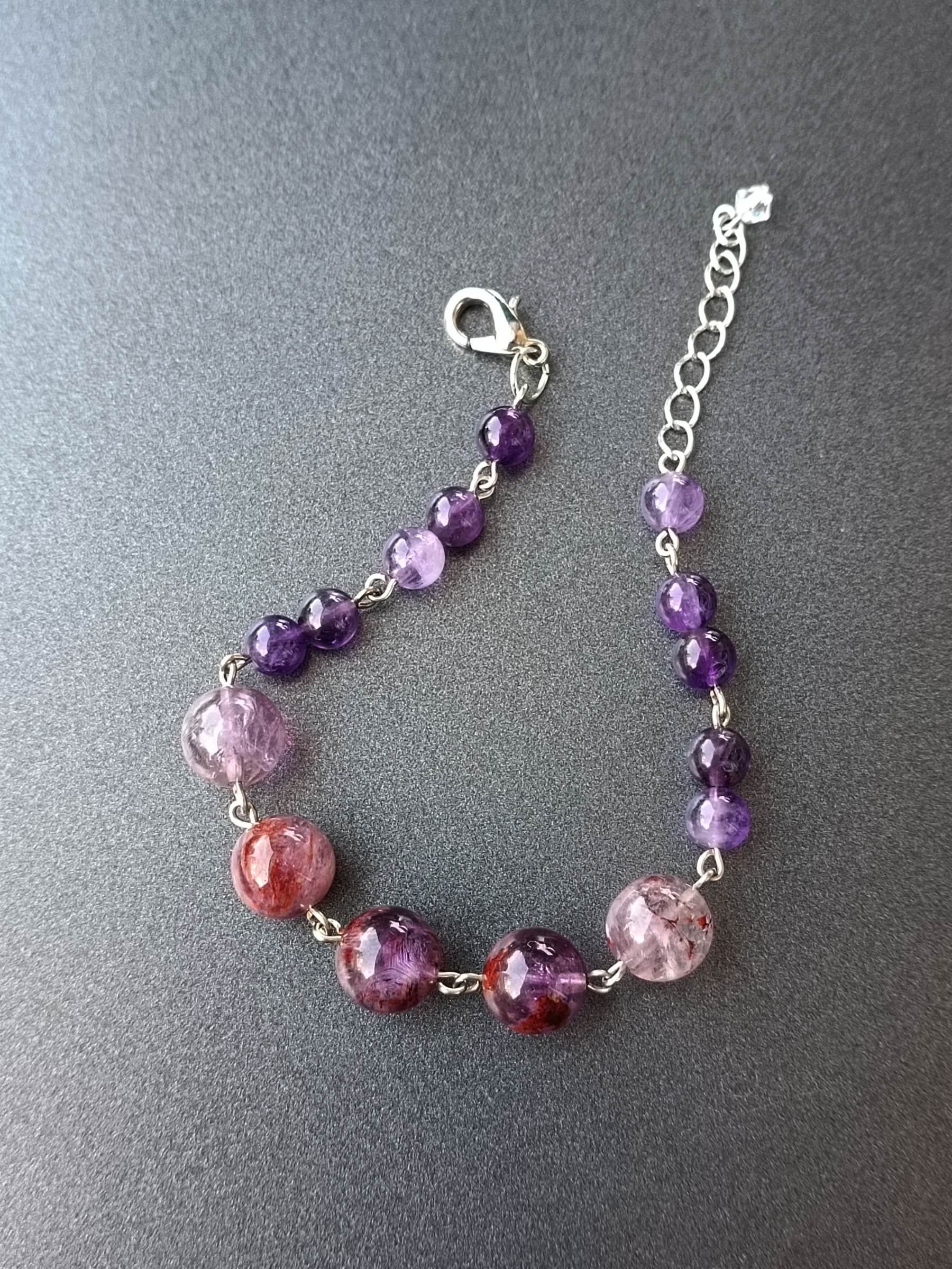 สร้อยข้อมือหินแท้ "Connected" Phantom Amethyst + Amethyst Bracelet (ความสำเร็จ ความเจริญงอกงาม)