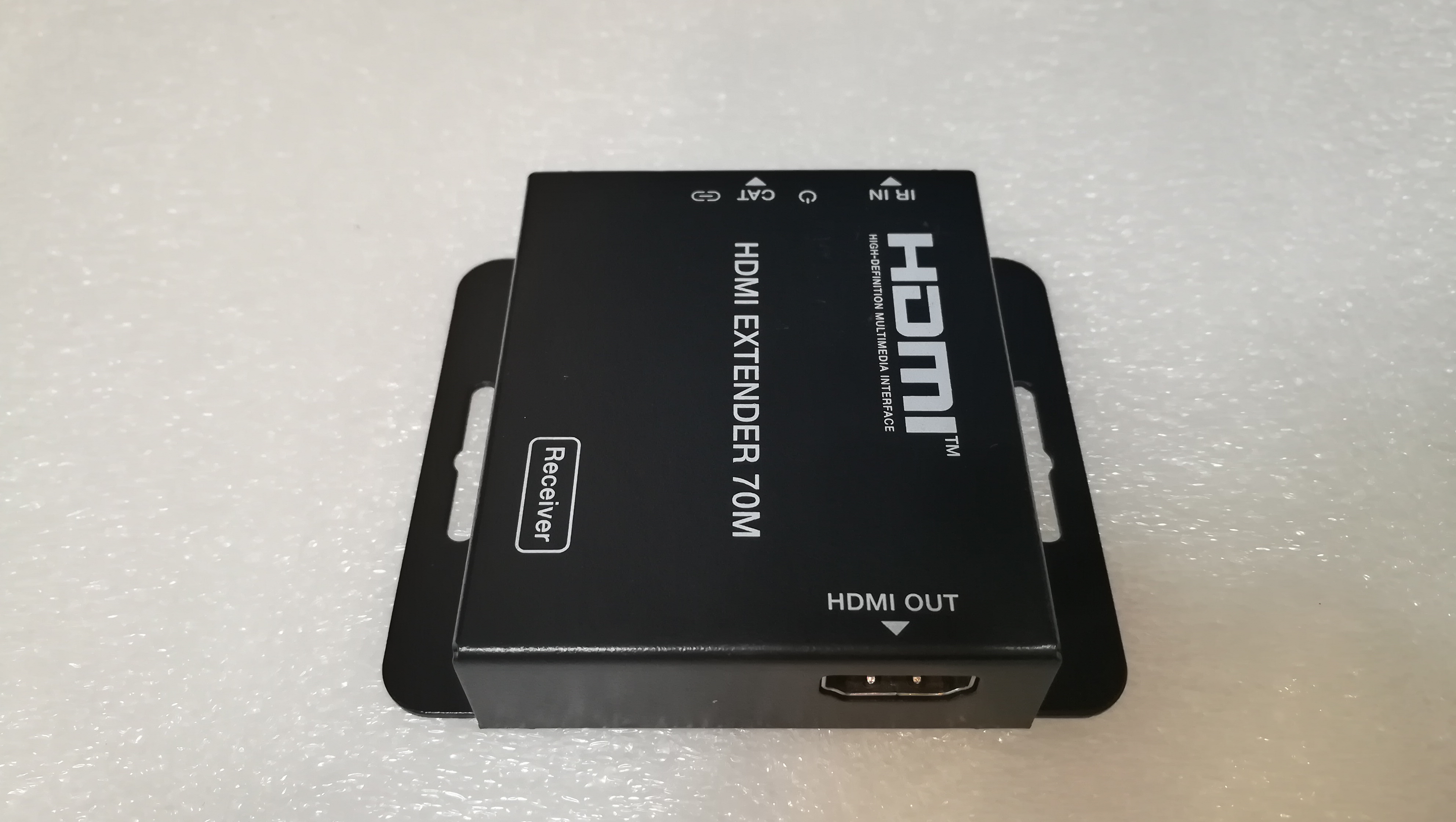 VACOTEK H-SPX1870C 1X8 UHD HDMI Splitter Extender with 8 Receiver 70m