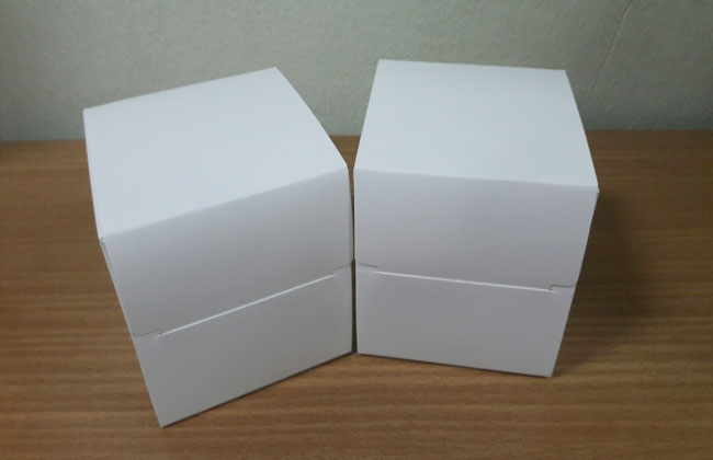 กล่องเค้กโรล กล่องขนม กล่องคัพเค้ก 1 ชิ้น กล่องเค้ก 1 ชิ้น สีขาว ขนาด 9.0 x 9.0 x สูง 9.0 ซม. ราคา 115 บาทต่อแพ็ค (20ใบ)