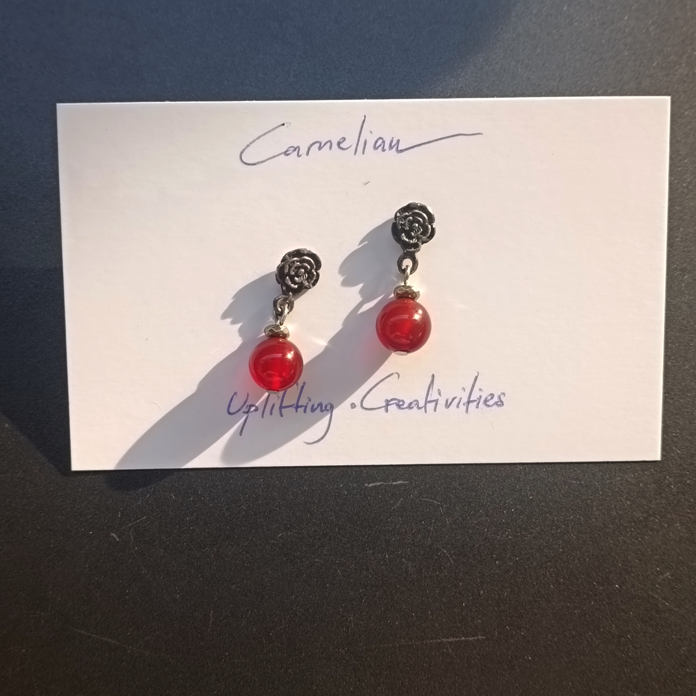 925 Sterling Silver " The Roses " Carnelian Earring ต่างหูเงินแท้ ประดับ คาเนเลี่ยน (ปลุกไฟจินตนาการ ไอเดีย ความคิดสร้างสรรค์ )