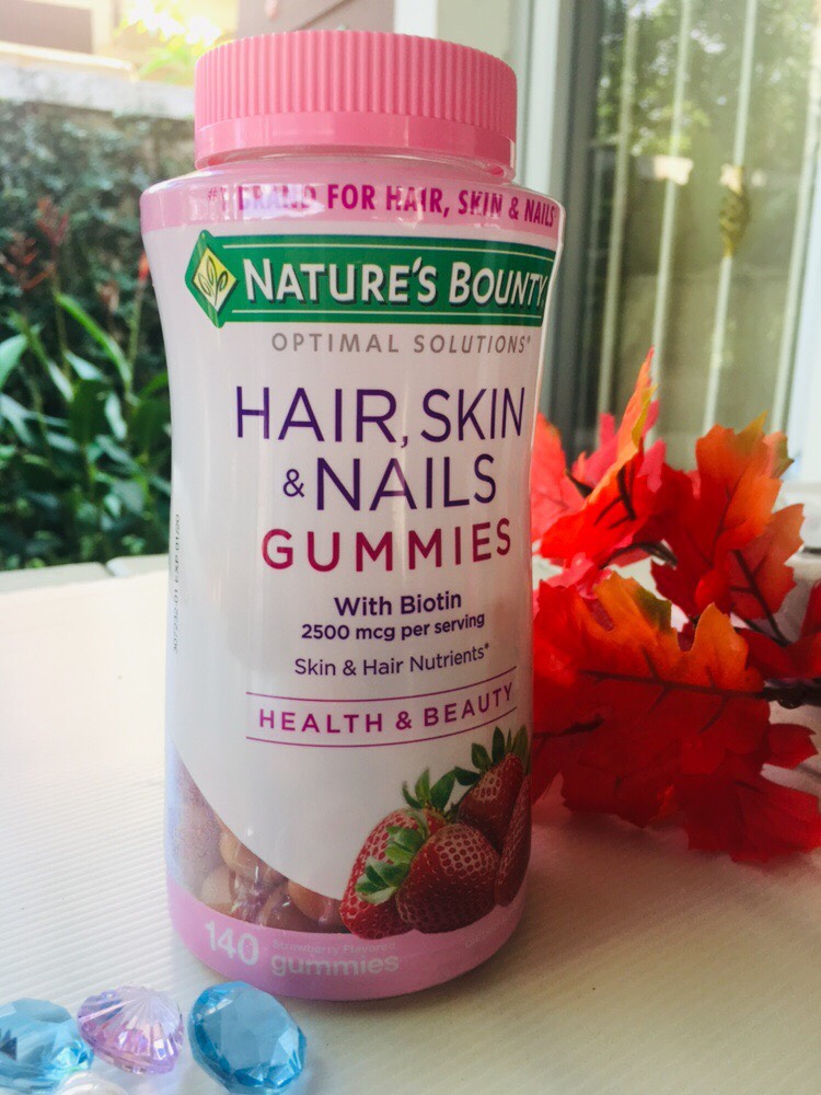 nature's bounty hair skin and nails 140 gummies with #biotin