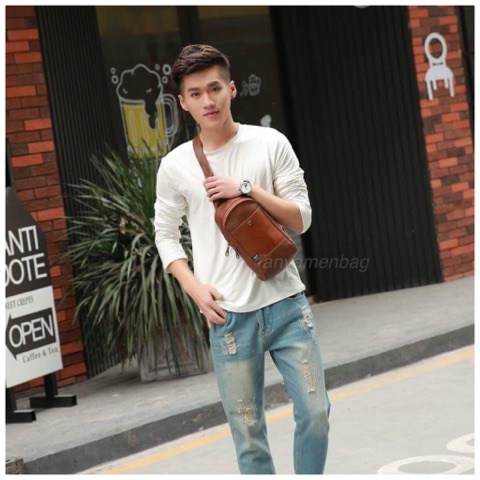 กระเป๋าคาดอก หนัง PU