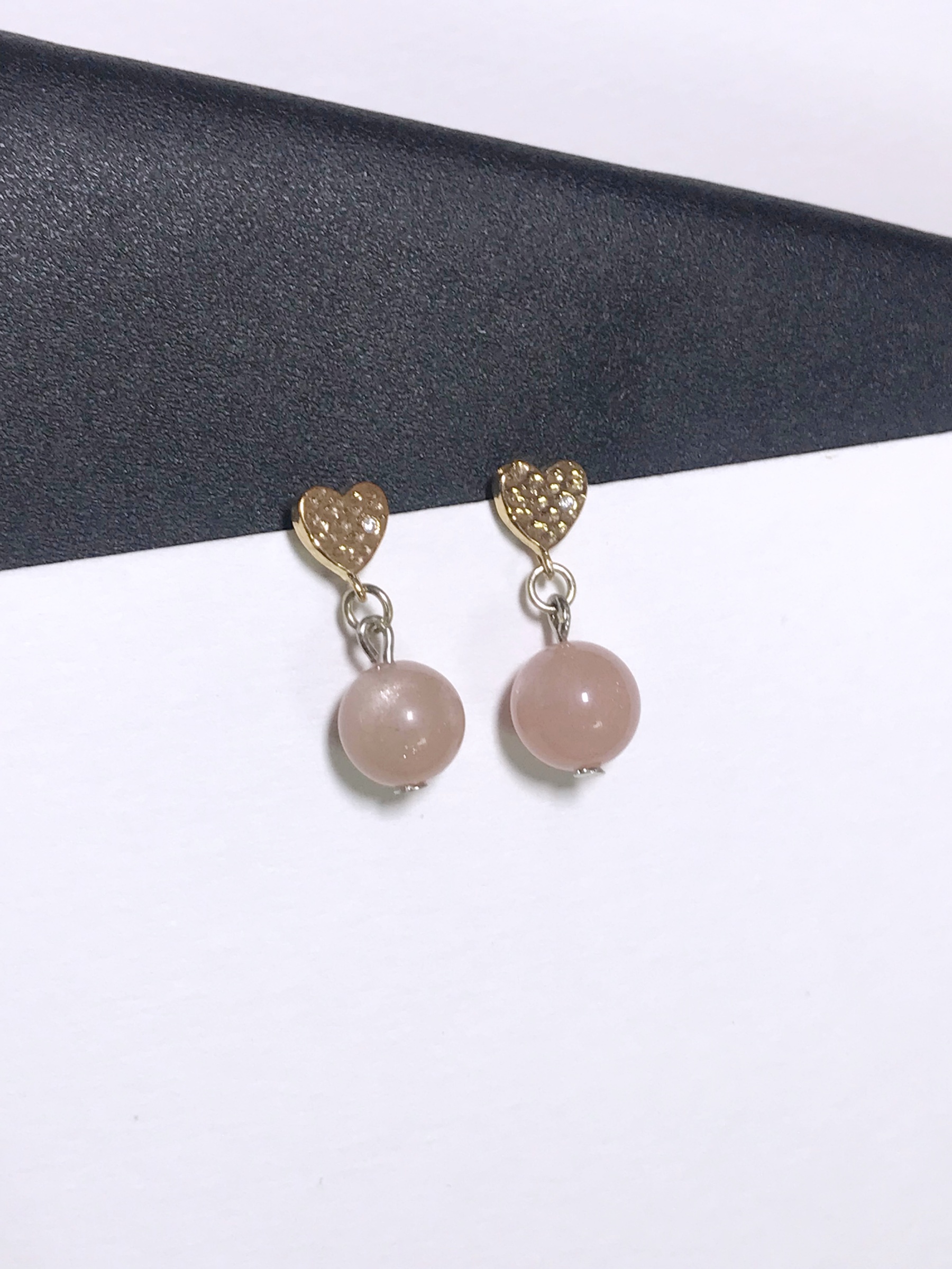 ต่างหูหินแท้ "14K" Peach Moonstone Earring (Boost Energy)